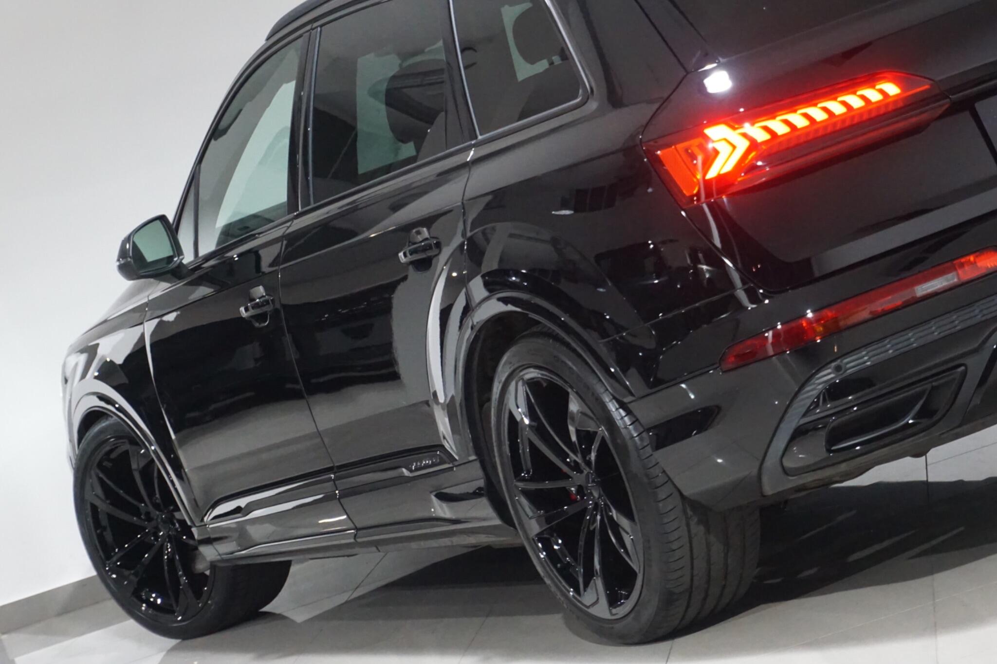 Audi Q7 3.0 TDI V6 50 Black Edition Tiptronic quattro Euro 6 (s/s) 5dr